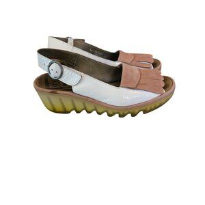 Fly London Womens Slingback Wedge Sandals Sz 9 Tan & White Leather Fringe Strap
